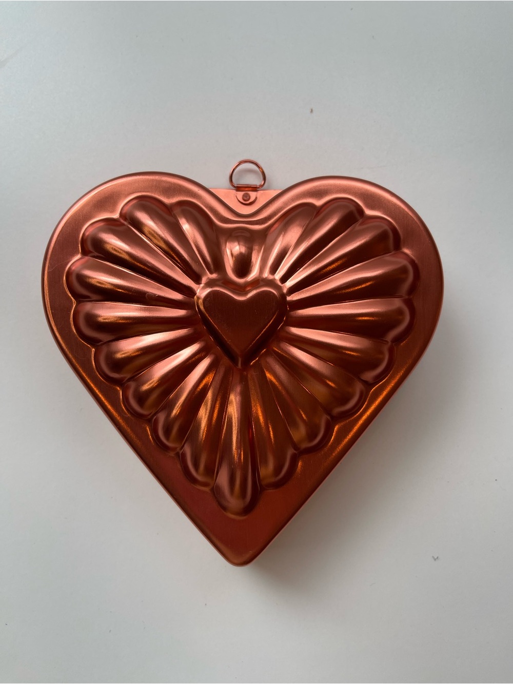 Vintage Heart Shaped Copper Colored Aluminum Jello Cake Mold Fluted 7” Decor